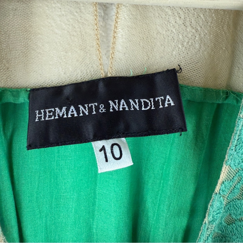 HEMANT & NANDITA Green and Yellow Printed Maxi Dress - Picture 10 of 13